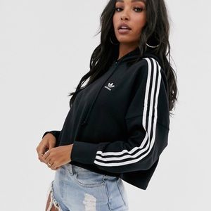 cropped adidas hoodie ⚽️
